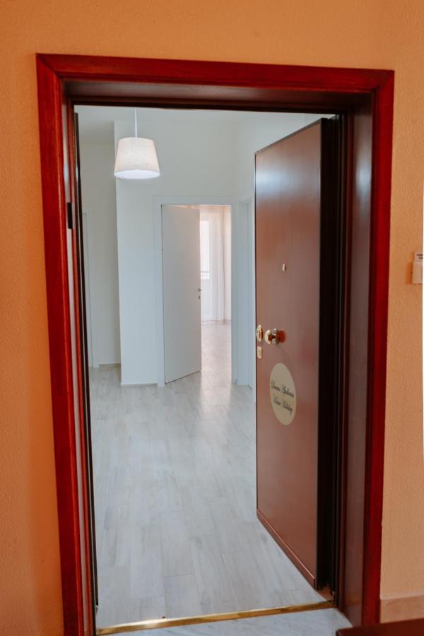 Apartment Donna Apollonia *